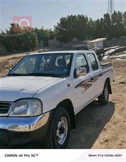 نيسان بيك اب